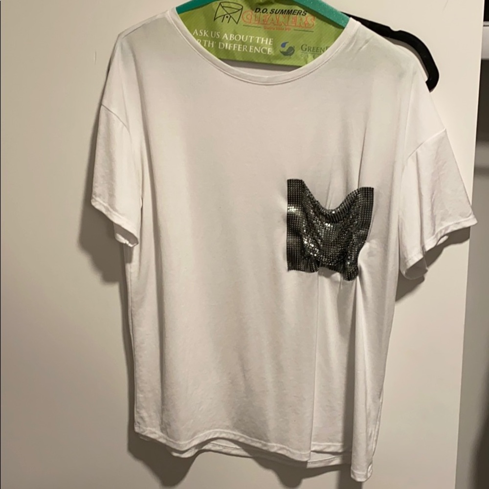 White T-shirt